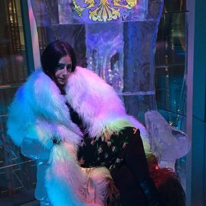 Meet your Posher, Dena